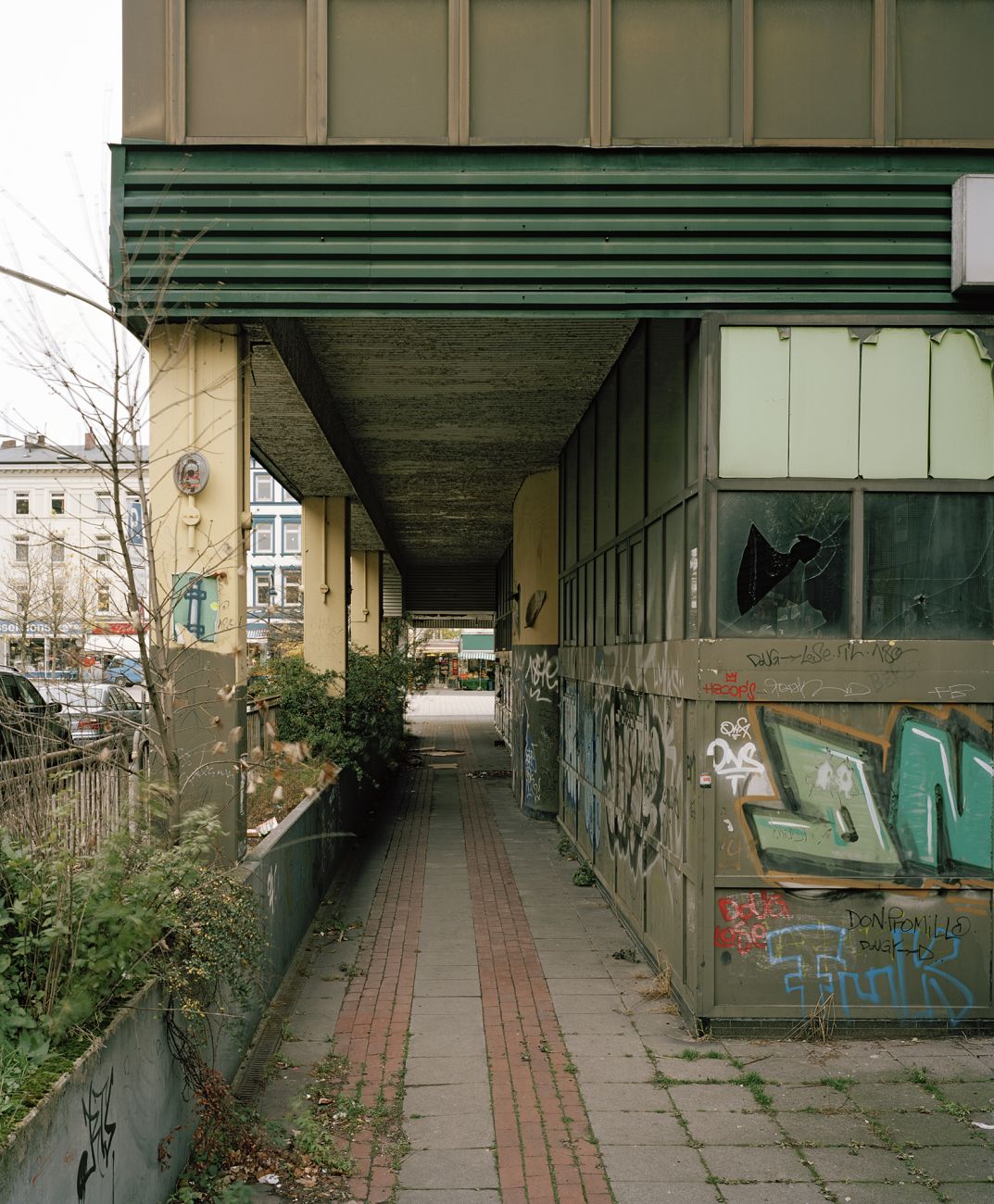 Die Große Bergstraße | Frappant-Gebäude  